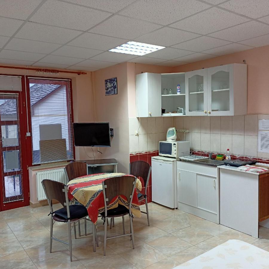 Livia Apartman Bük Zewnętrze zdjęcie