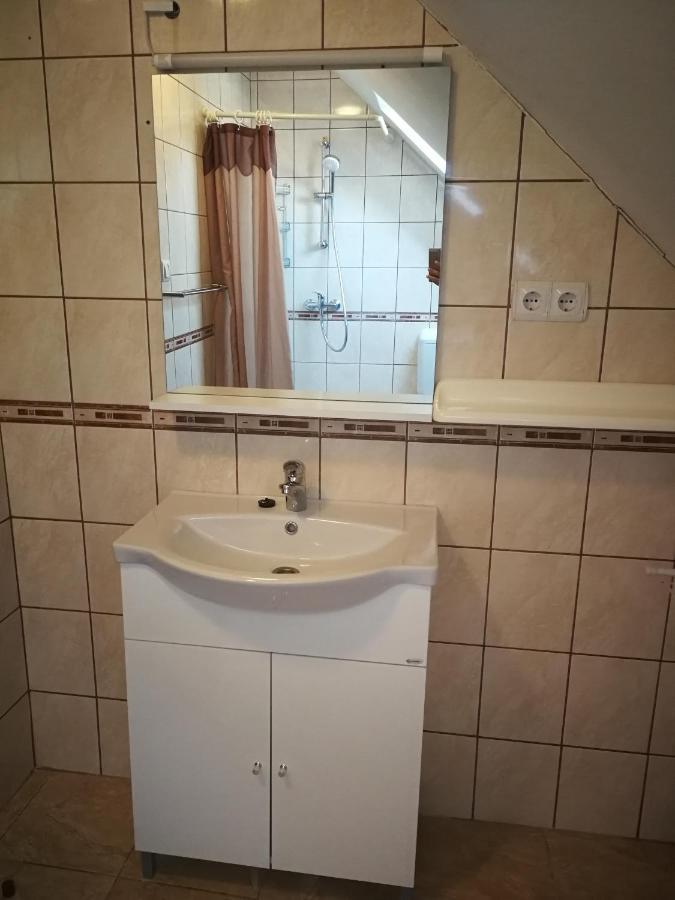 Livia Apartman Bük Zewnętrze zdjęcie